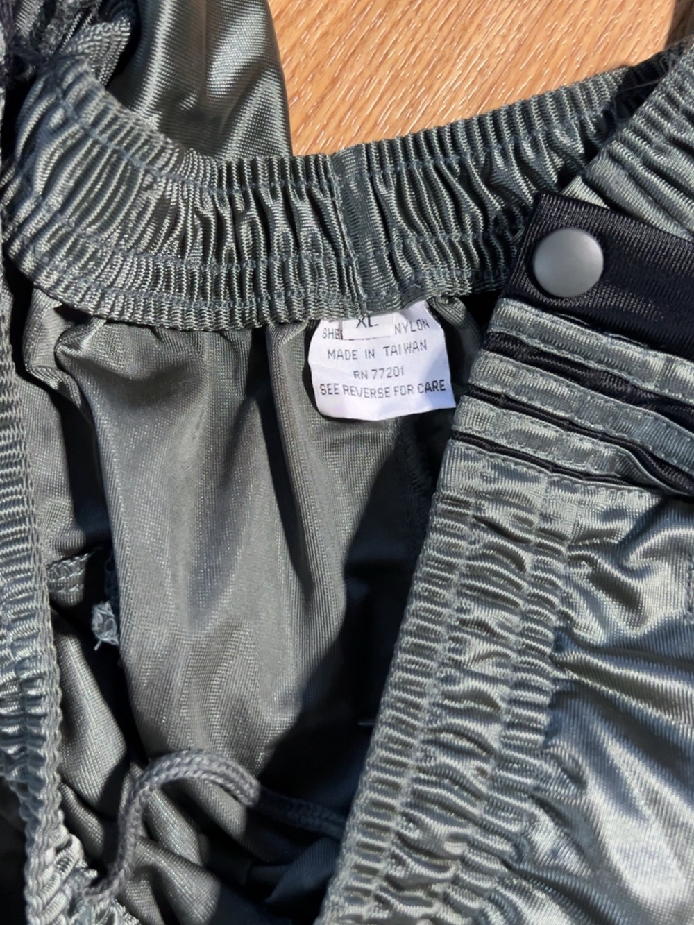Rare Blank Adidas Snap Pants - Picture 2 of 3